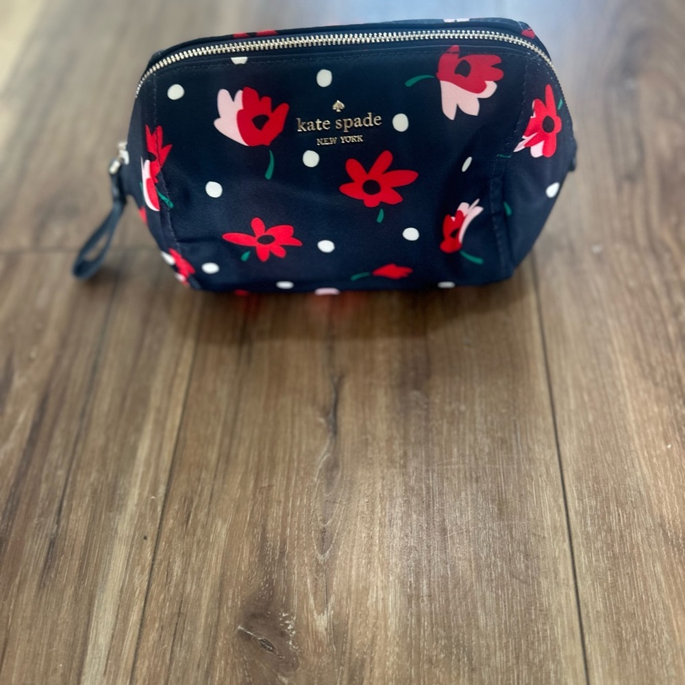 Kate Spade Chelsea multi medium cosmetic bag - Picture 3 of 5